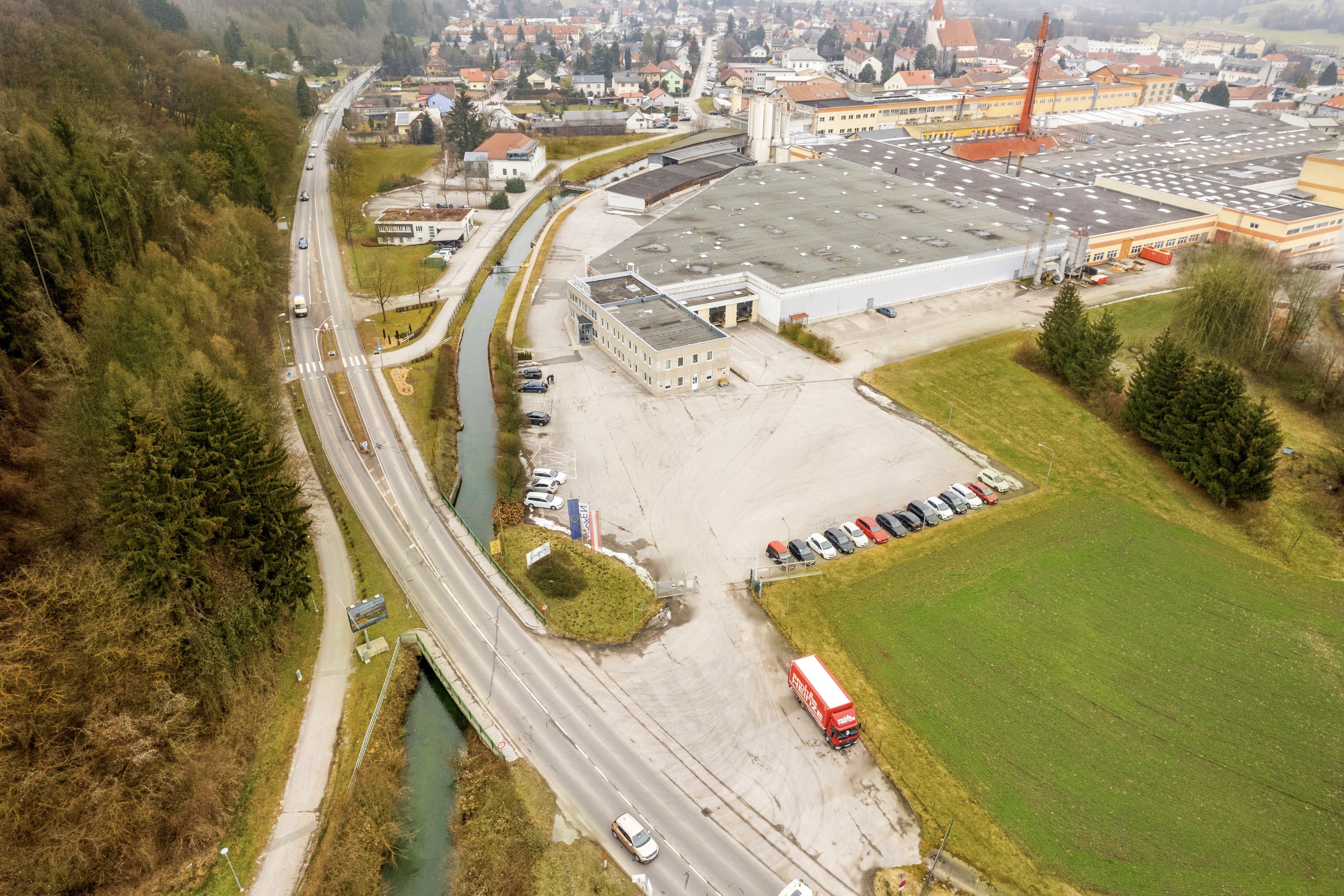 Startschuss für Bieterprozess in Wilhelmsburg: Modesta Real Estate begleitet Verkauf einer Industrieliegenschaft